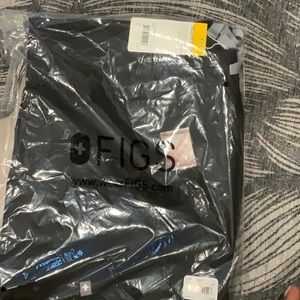 Figs Kade Cargo Pants